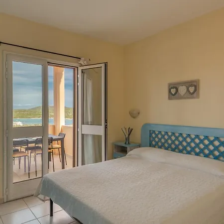 Isa-Residence Baia De Bahas Golfo Di Marinella