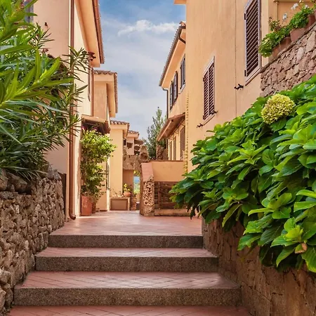 Isa-residence In At Only 450 M From The Beach, With Air Conditioning Marinella (Sardinia)