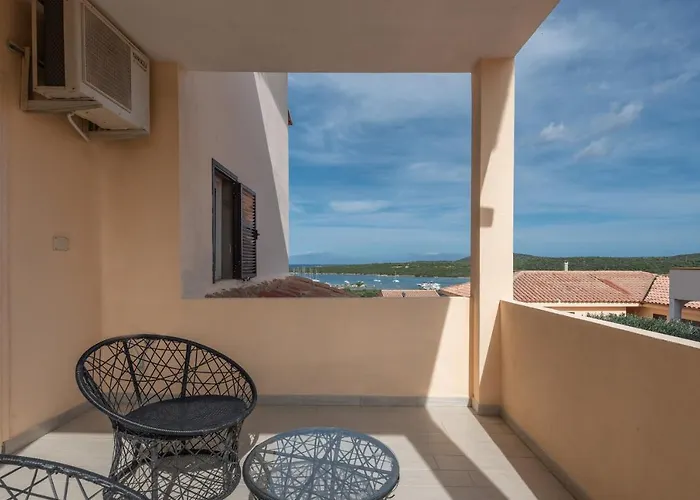 Isa-residence Baia De Bahas Golfo Di 3* マリネッラ